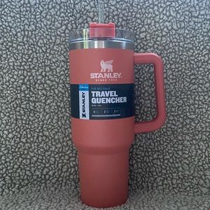Stanley 40oz travel quencher tumbler color grapefruit